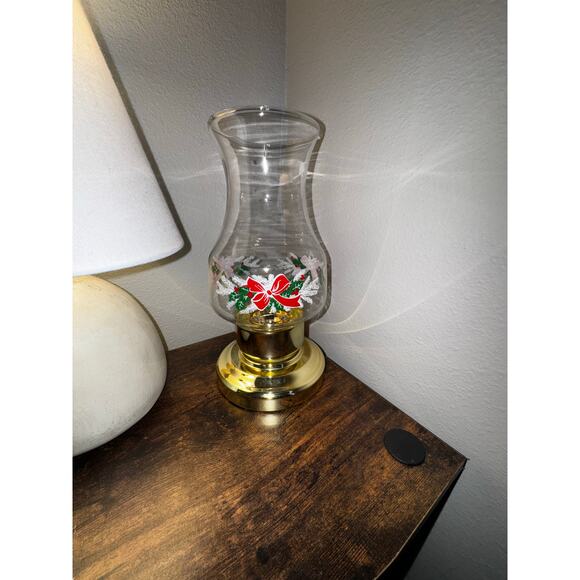 Vintage Brass Hurricane Candle Lamp + 2 Holiday Glass Shades Christmas Decor - Picture 13 of 14
